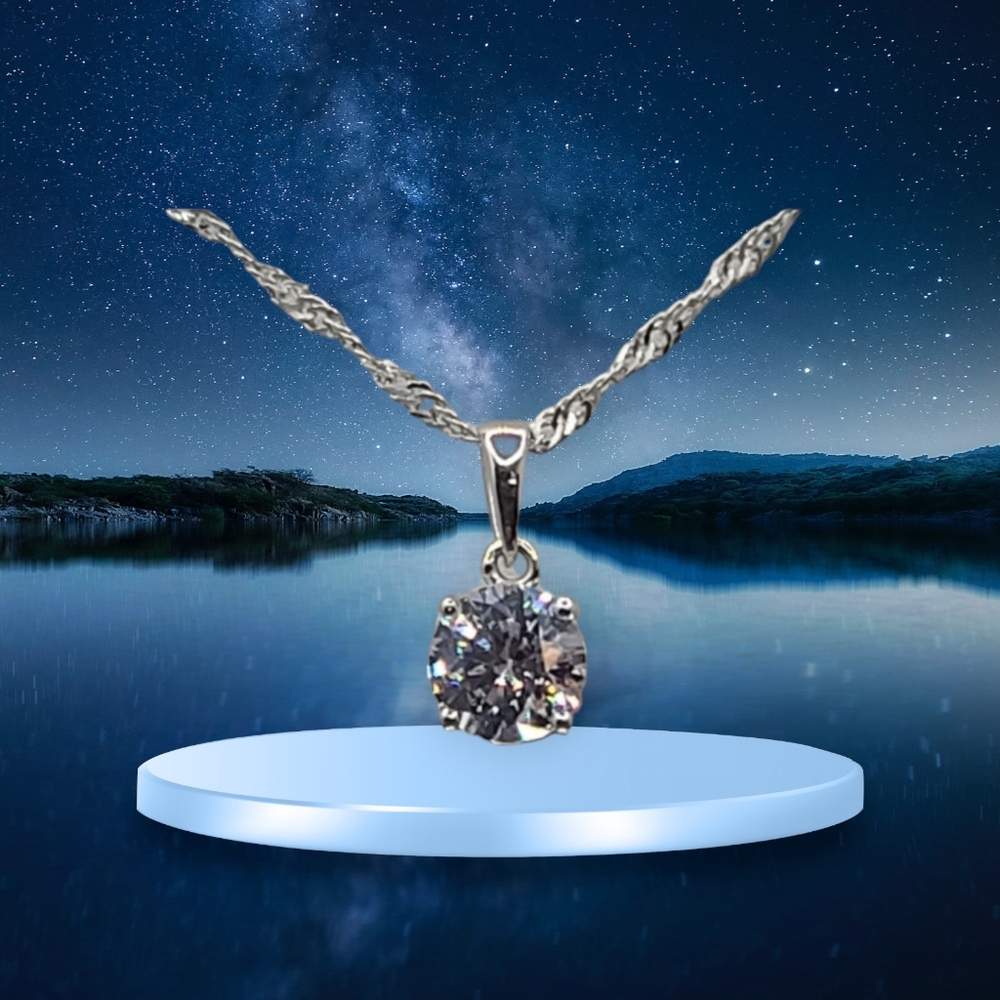 NEW Lustro Stella Swarovski's  Diamond Pendant Necklace in 925 Sterling Silver